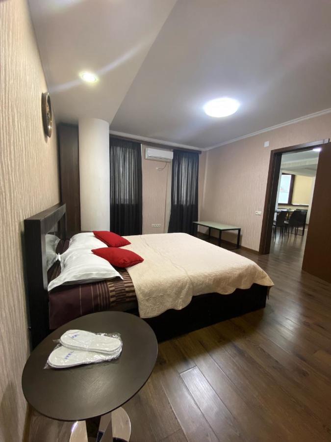 City Center Apart Hotel Tiflis Dış mekan fotoğraf