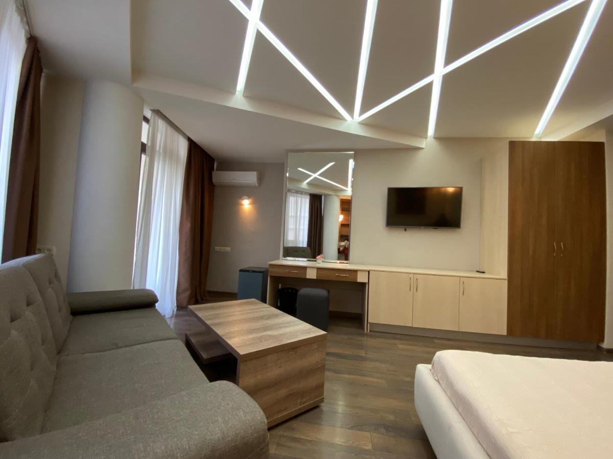 City Center Apart Hotel Tiflis Dış mekan fotoğraf