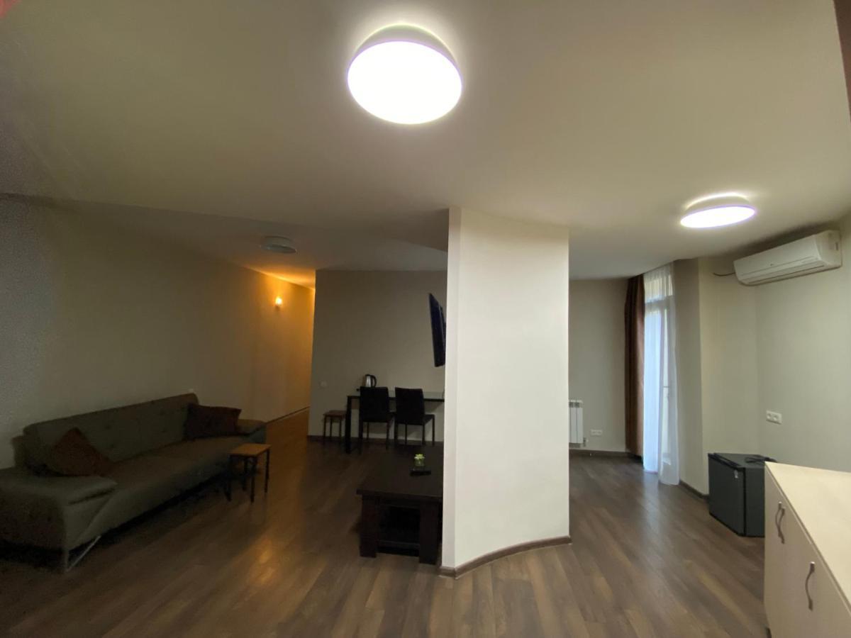 City Center Apart Hotel Tiflis Dış mekan fotoğraf